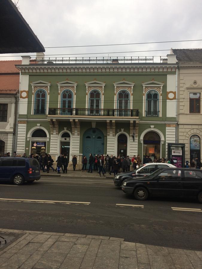 Casa Roz Hostel Cluj-Napoca Exterior photo